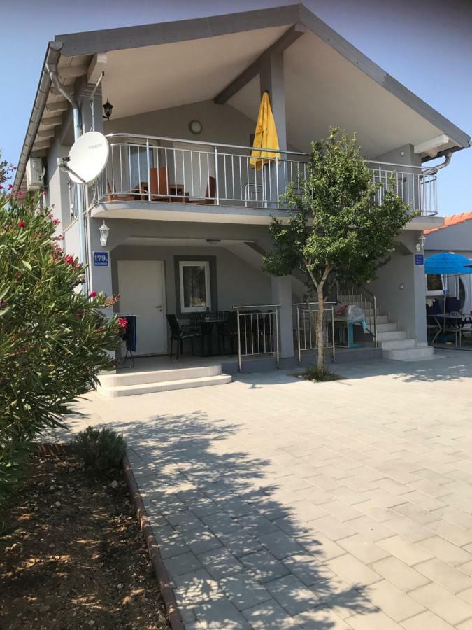 Haus Hanna Vodice Exteriér fotografie